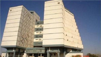 وزارة المالية العراقية تسعى لاقتراض 3 تريليونات دينار من المصارف