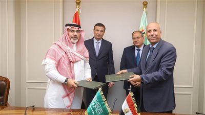 اتفاق مصري سعودي لإنتاج المحسنات والمخصبات الزراعية في النوبارية