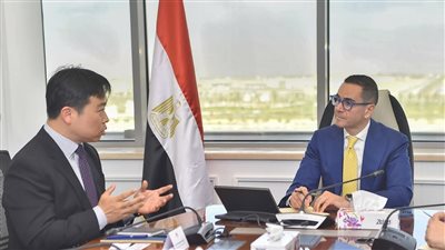 وزير الاستثمار: مصر تسعى إلى أن تكون مركزا إقليميا للصناعات التكنولوجية