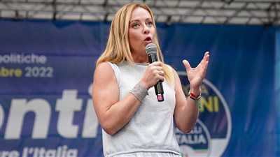 ميلوني تتعهد بدعم الشركات الإيطالية المتضررة من الرسوم الجمركية الأمريكية