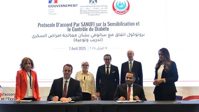 توقيع 4 اتفاقيات بين مصر وفرنسا لتعزيز التعاون الصحي (صور)