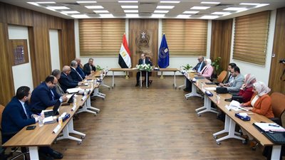 هيئة الدواء تبحث تحديات الدمغة الطبية وتدعم إجراءات تسهيل الاستثمار الدوائي