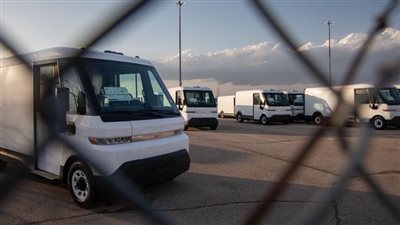 كندا: إعفاء شركات السيارات الملتزمة بالإنتاج محليا من الرسوم الجمركية 