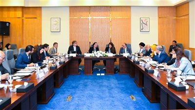 وزيرة البيئة تتابع تقدم مشروع «تحويل النظم المالية من أجل المناخ»