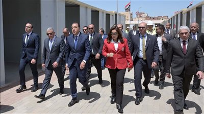 مدبولي يتفقد أعمال إنشاء السوق الحضرية المجمعة بحي أول مدينة الإسماعيلية (صور)