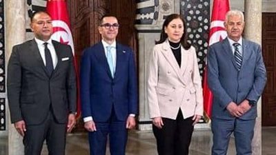 الخطيب يلتقي رئيسة الوزراء التونسية لمناقشة إنشاء بنك 