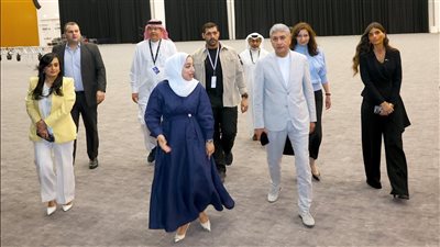 وزير السياحة يبحث في البحرين سبل تعزيز التعاون الثنائي وترويج الوجهات السياحية المشتركة