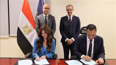 توقيع مذكرة تفاهم بين وزارة الاتصالات ومايكروسوفت لدعم استراتيجية الذكاء الاصطناعي