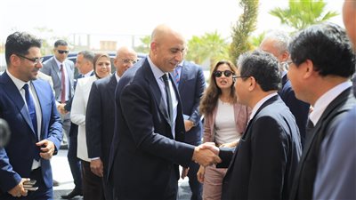 عبداللطيف: مركز ريادة من أكبر المراكز التأهيلية لذوي الاحتياجات الخاصة في إفريقيا وعربيًا