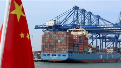 الصين تدرس إعفاء واردات أمريكية من رسوم جمركية لتخفيف الضغوط الاقتصادية