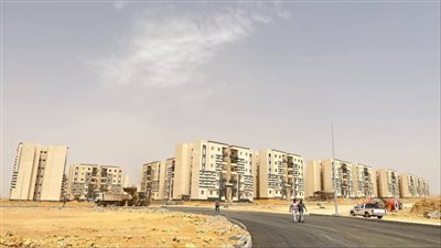 الإسكان: توفير 2064 وحدة سكنية ومدرسة وحضانة وسوق تجارية وطرح فرص استثمارية بالسويس الجديدة