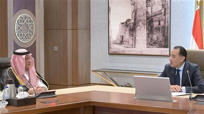 مدبولي يستقبل أمين المجلس التنسيقي الأعلى المشترك بين مصر والسعودية لبحث التعاون المشترك