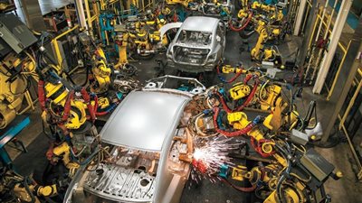 تراجع الإنتاج الصناعي الياباني في مارس وسط مخاوف من الرسوم الأمريكية