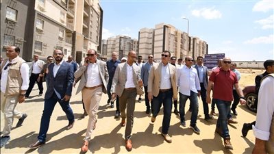 «الشربيني» يتفقد مشروع «سكن مصر» بأرض المعارض بالقاهرة الجديدة ويوجه بتسليم الوحدات في موعدها