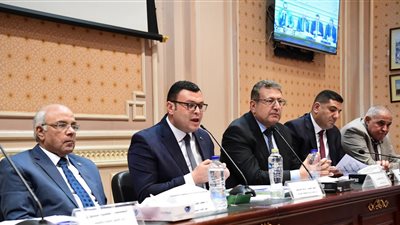 الحكومة تستعرض تطور قوانين الإيجار أمام البرلمان: التوازن والعدالة بين المالك والمستأجر دون انحياز