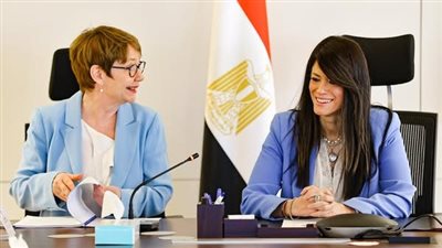 البنك الأوروبي: الاقتصاد المصري يحظى بإمكانات واعدة ولهذه الأسباب نستثمر في مصر