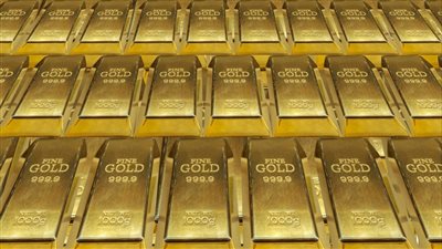 محادثات مباشرة بين الصين وأمريكا حول الرسوم الجمركية.. وترامب يتمسك بنسبة الـ10% على دول العالم.. والنفط يسجل أول مكاسب أسبوعية منذ منتصف أبريل.. وبريطانيا تقر عقوبات جديدة على أسطول الظل الروسي