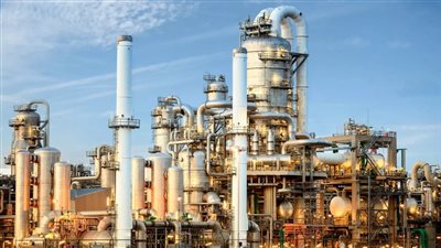 الصناعات الكيماوية في مصر.. كنز اقتصادي يدر 2.1 مليار دولار في 3 أشهر فقط