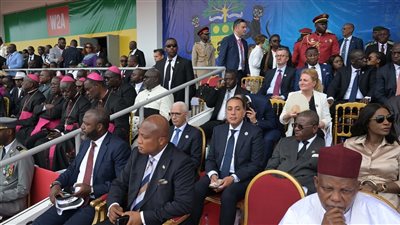 نيابة عن السيسي.. رئيس الوزراء يشارك في حفل تنصيب الرئيس الجابوني بريس نجيما