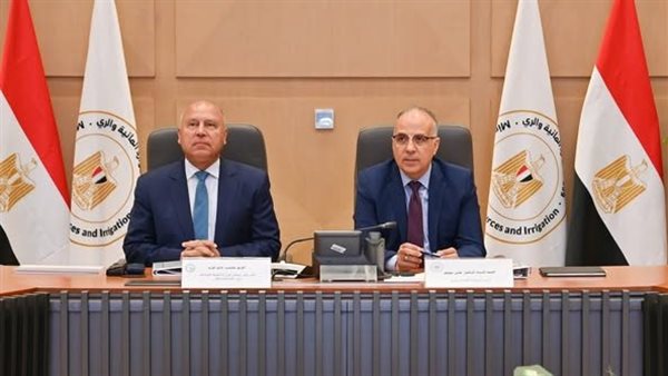 اجتماع اللجنة العليا
