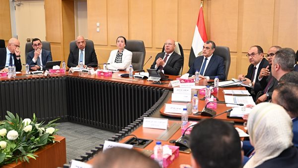 الوزير يترأس اجتماع