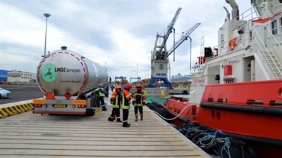 مبيعات وقود السفن في الفجيرة تسجل أعلى مستوى خلال أبريل 2025