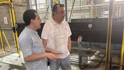 وزير قطاع الأعمال يتفقد مصانع إنتاج فلنكات القطار السريع والسكك الحديدية ومترو الأنفاق 