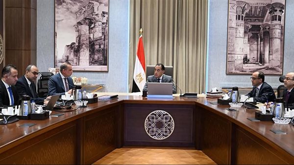 مدبولي يتابع الموقف