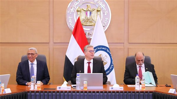 اجتماع موسع مع ممثلي