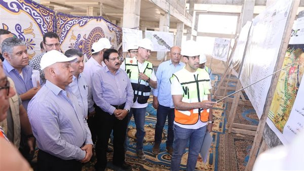 الوزير يتفقد الخط