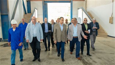 محمد صلاح يؤكد أهمية جذب الاستثمار الأجنبي وتطوير العمالة في قطاع الإنتاج الحربي