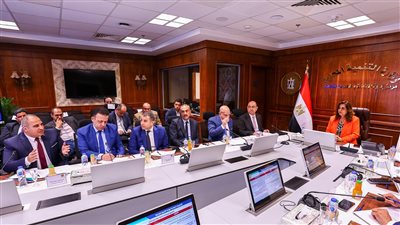 خطوة نحو دمج الاقتصاد غير الرسمي.. تسهيلات جديدة في تراخيص المحال