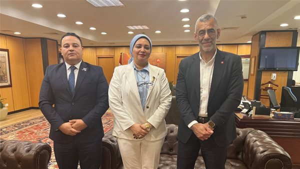 بنك القاهرة يبحث