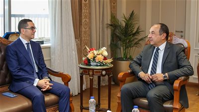 مصانع جديدة.. ︎اهتمام دولي متزايد بالاستثمار في قطاع الغزل والنسيج المصري