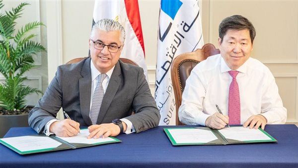 توقيع عقد شراكة