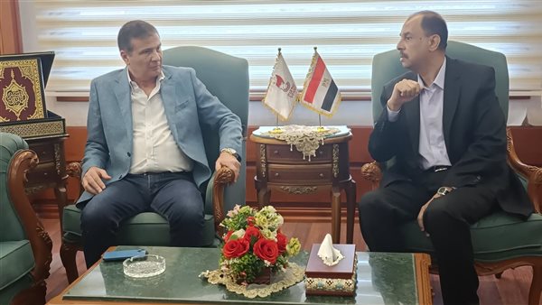 وزير الزراعة ومحافظ