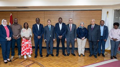 البنك الزراعي المصري يستعرض تجربته في التمويل الزراعي أمام وفد أنجولي لتعزيز التعاون الأفريقي