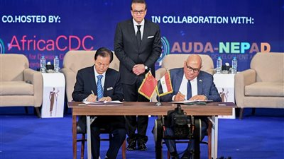 مصر تطلق شراكة صناعية مع الصين لتوطين تكنولوجيا الأجهزة الطبية ضمن رؤية 2030