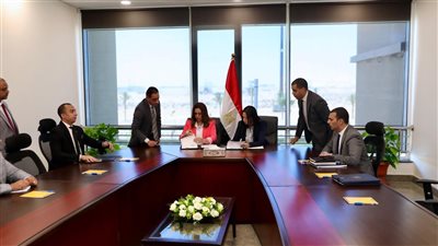 بروتوكول تعاون لتسويق منتجات الحرفيين عبر الإنترنت وتمكين المرأة اقتصاديًا