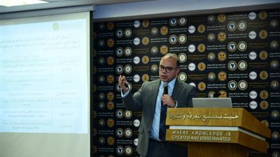 الرقابة المالية تستعرض تجربة سوق الكربون الطوعي أمام وفد ليبي رفيع المستوى