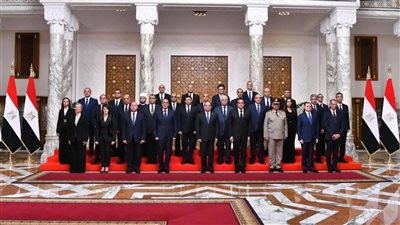 من الأزمات إلى الإشادات العالمية.. حكومة التحديات تكتب ملحمة التنمية