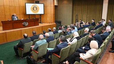 الحكومة تتحرك لضبط سوق الأسمنت: توجيهات بتشغيل كافة خطوط الإنتاج المتوقفة خلال شهر واحد