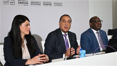 مدبولي: الحكومة تسعى للحفاظ على المسار التنازلي لنسبة الدين من الناتج المحلي الإجمالي