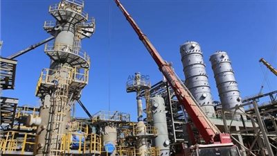 مشروع ضخم لتقليل الاستيراد وتلبية احتياجات الصعيد.. 85% نسبة إنجاز مجمع السولار بأسيوط