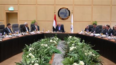 كامل الوزير: 24.5 مليار جنيه إيرادات القابضة للنقل للعام المالي 2025/2026