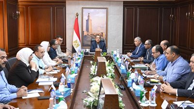مشروعات بـ90.5 مليار جنيه و200 كم طرق.. رئيس الوزراء يتابع من الإسكندرية المشروعات الكبرى بالمحافظة