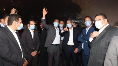 وزير الاتصالات يتفقد سنترال رمسيس ويوجه بتعويض المتضررين.. وعودة تدريجية لخدمات الاتصالات