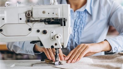 الأتراك والصينيين داخلين مصر بتقلهم.. مليارات الدولارات تنعش قطاع صناعي مهم 