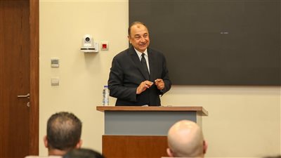 وزير قطاع الأعمال: التميز المؤسسي يبدأ ببيئة عمل آمنة تدعم الجودة والاستدامة