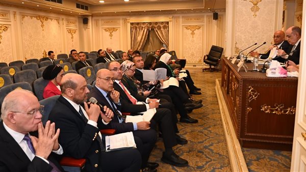 لجنة المشروعات الصغيرة